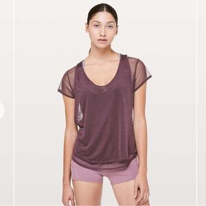 NWOT Lululemon Set the Course Short Sleeve Tee Arctic Plum Purple Size 8
